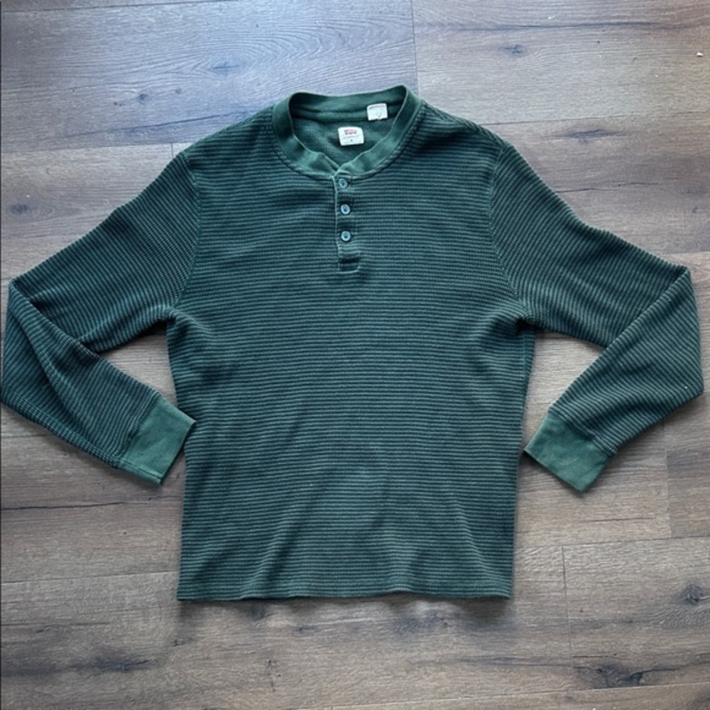 Levi’s Green Ribbed Thermal Shirt